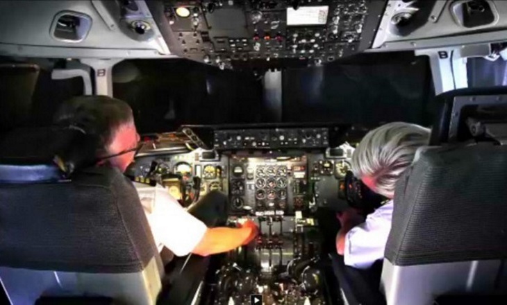 Тайны бортпроводников: что вы должны знать, путешествуя самолетом