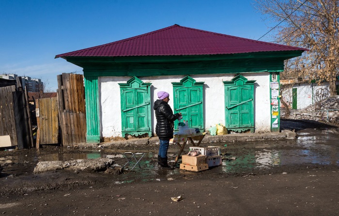 Грязь и разруха: российские города во всей своей «красе», 50 фото