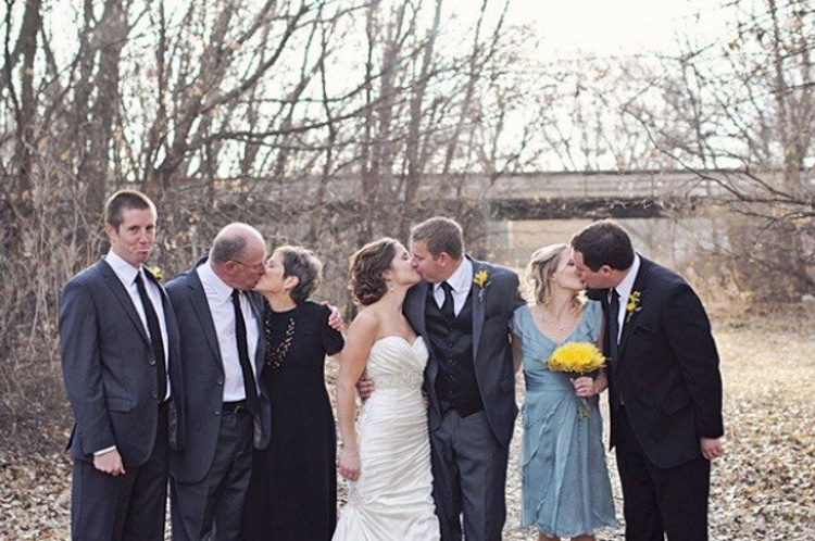 50 свадебных фотографий, которые стоит увидеть каждому