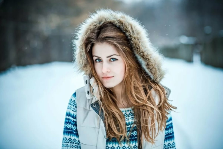 Красивые зимние фото девушек