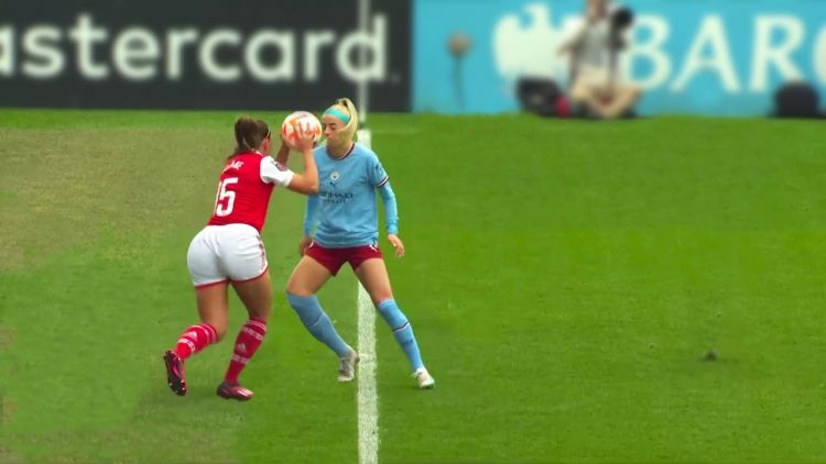 25 Entertaining and Lighthearted Photos from Women's Soccer